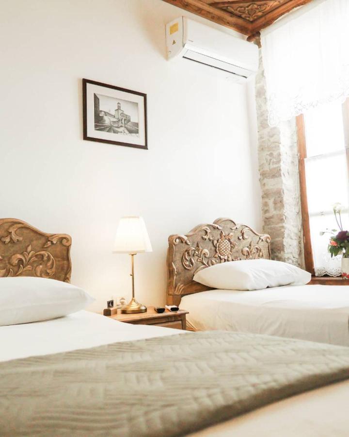 4 Rooms Gjirokastra Exterior foto